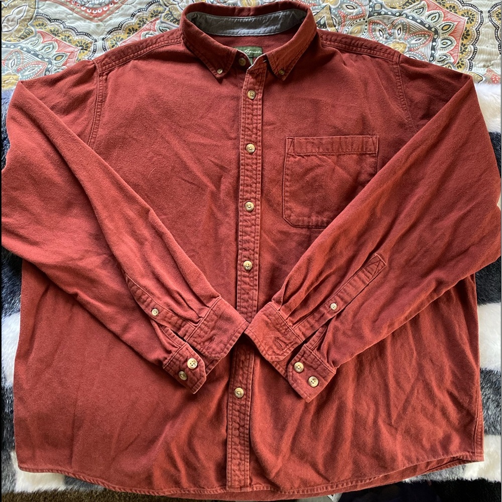 Eddie Bauer Button Up